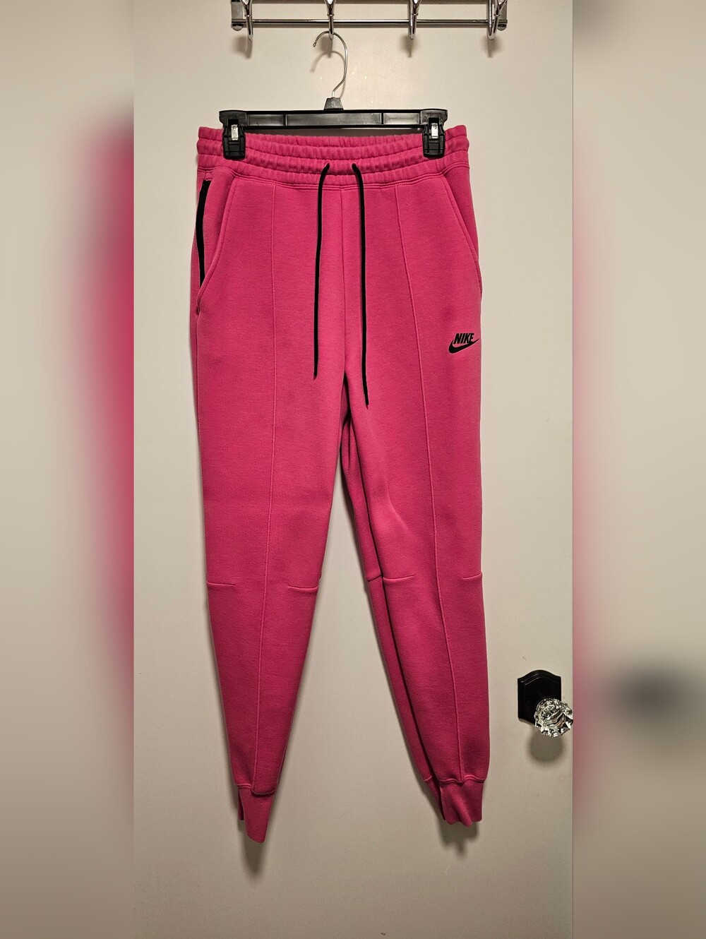 Nike Size S Pink Fleece Jogger Pants